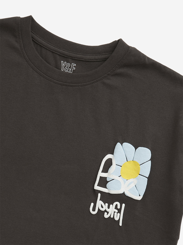 Y&F Kids Girls Charcoal Graphic Design Cotton T-Shirt - Image 3