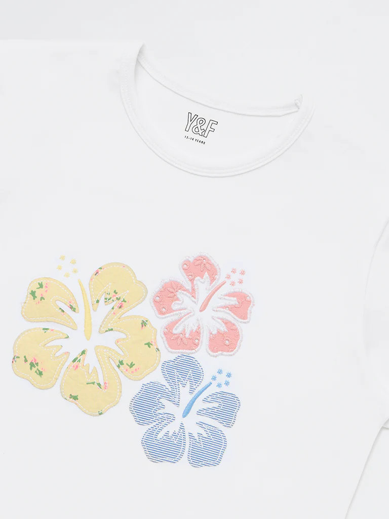 Y&F Kids Girls White Floral Embroidered Cotton-Blend T-Shirt - Image 3