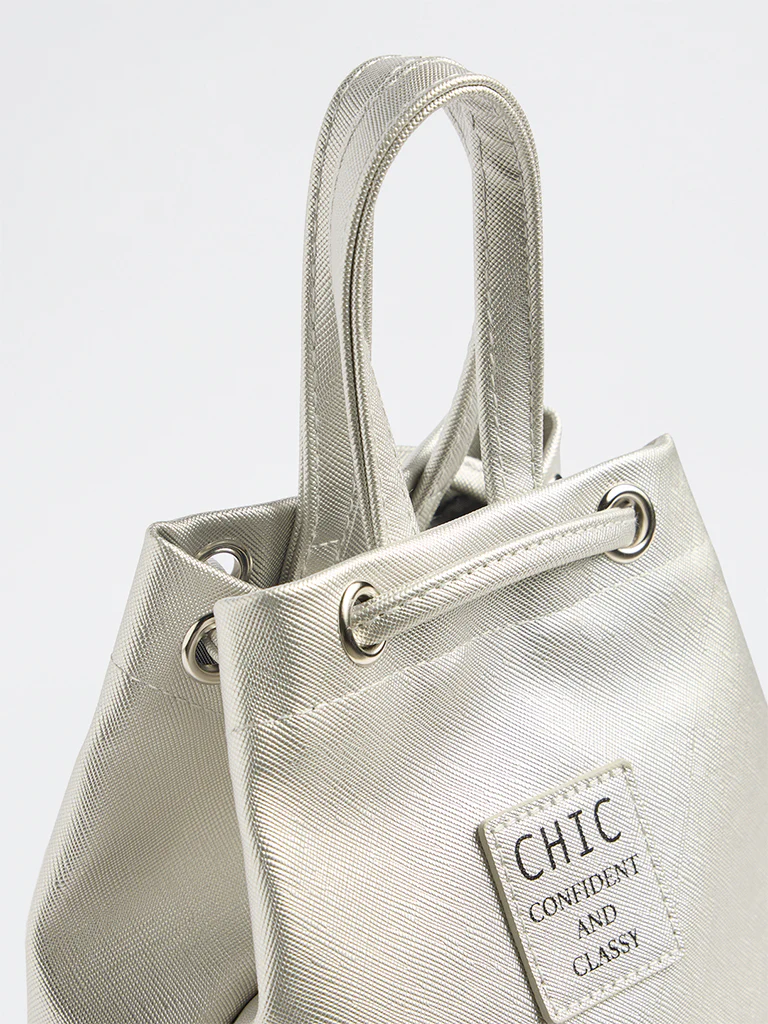 Y&F Kids Silver Text-Detailed Shoulder Bag - Image 3