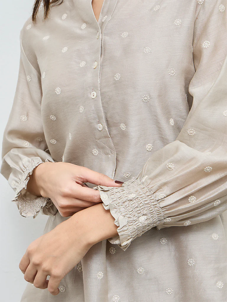 Zuba Beige Floral Embroidered Cotton-Blend Tunic with Inner - Image 3