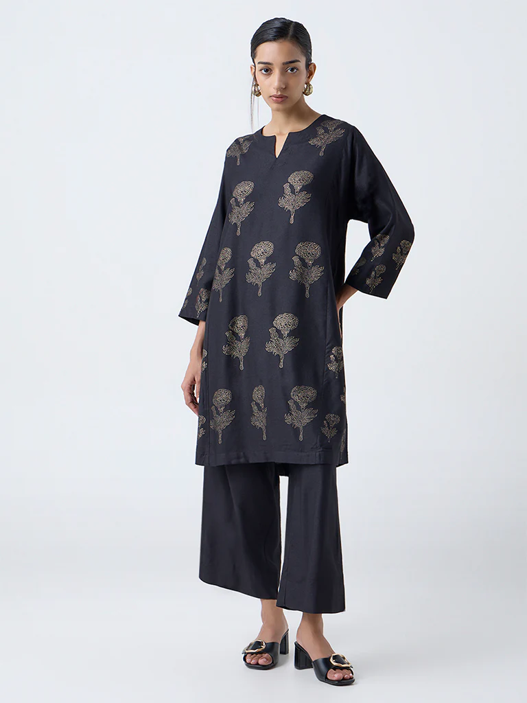 Zuba Black Floral Printed A-Line Kurta