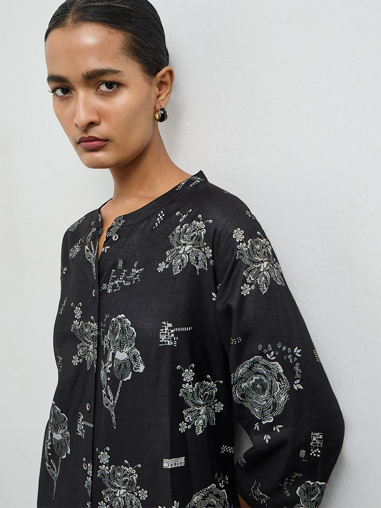 Zuba Black Floral Printed Silk Blend A-Line Kurta - Image 3