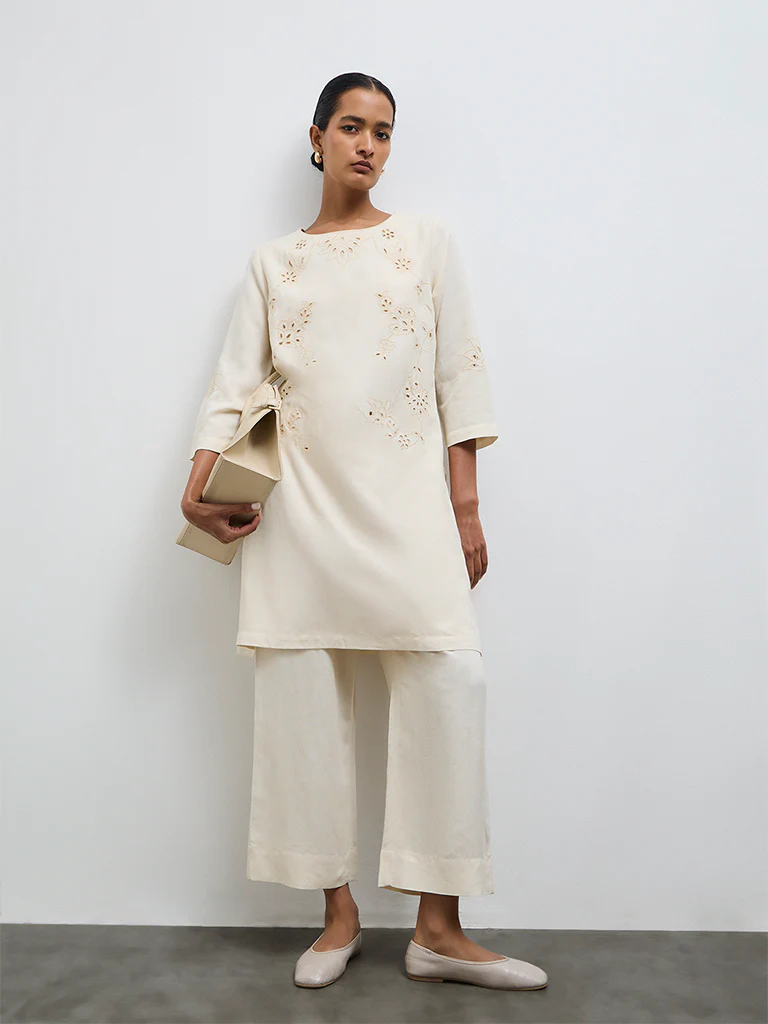 Zuba Cream Floral Embroidered A-Line Kurta