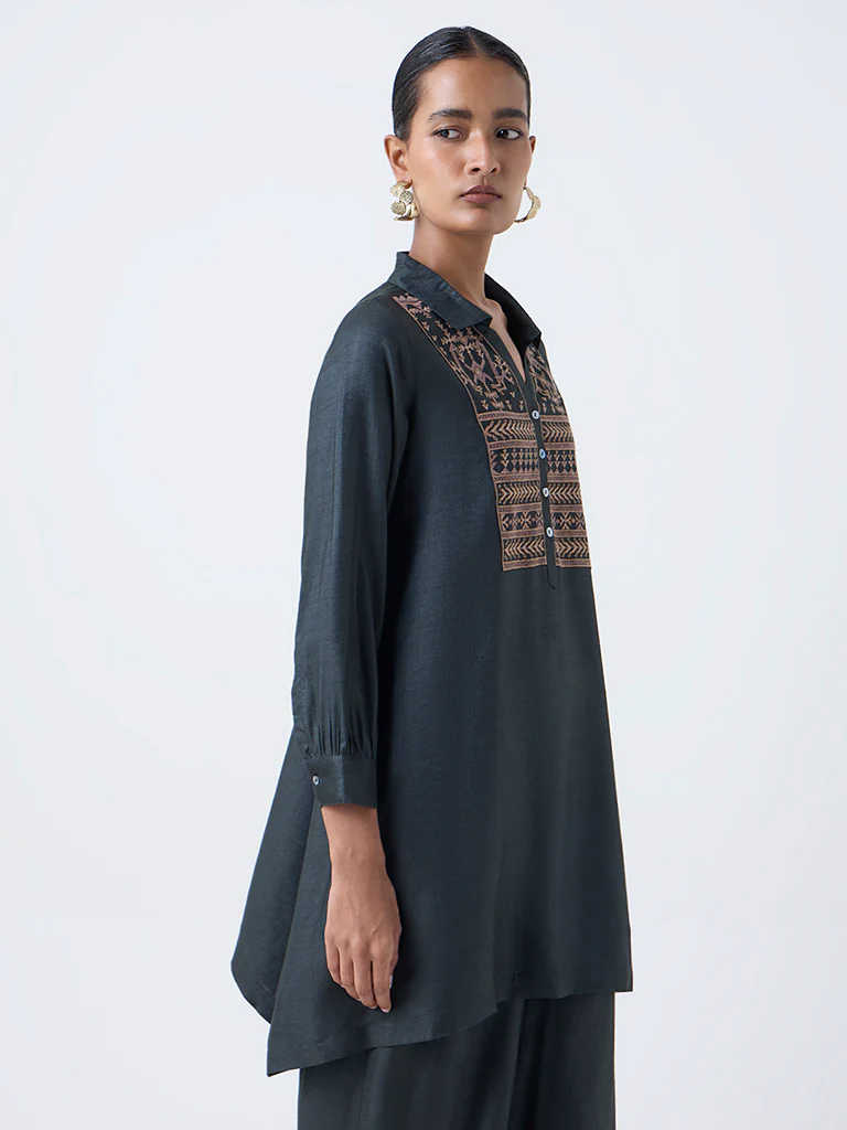 Zuba Dark Green Embroidered Tunic - Image 2