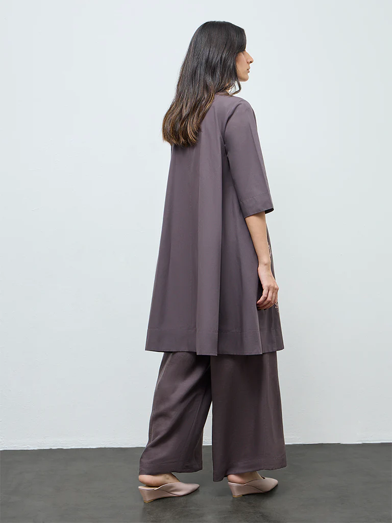 Zuba Grey Floral Embroidered Cotton A-Line Kurta - Image 4