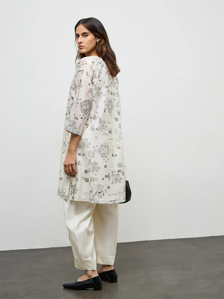 Zuba Ivory Printed Silk Chanderi A-Line Kurta - Image 4