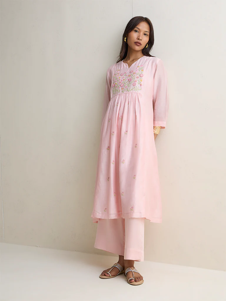 Zuba Light Pink Floral Embroidered Cotton-Blend A-Line Kurta - Image 3