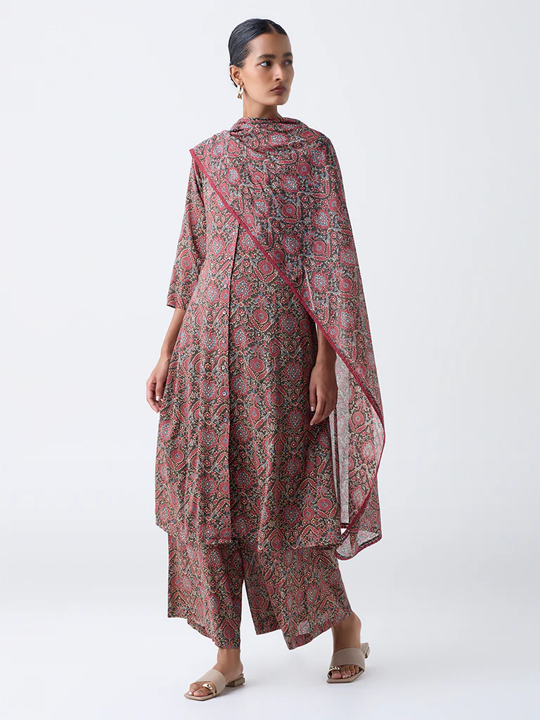 Zuba Maroon Ajrakh Printed Stole - Image 2