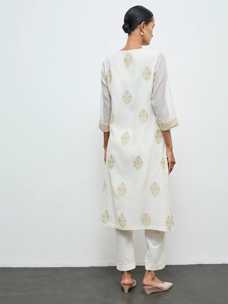 Zuba Off-White Floral Design Cotton-Blend A-Line Kurta - Image 4
