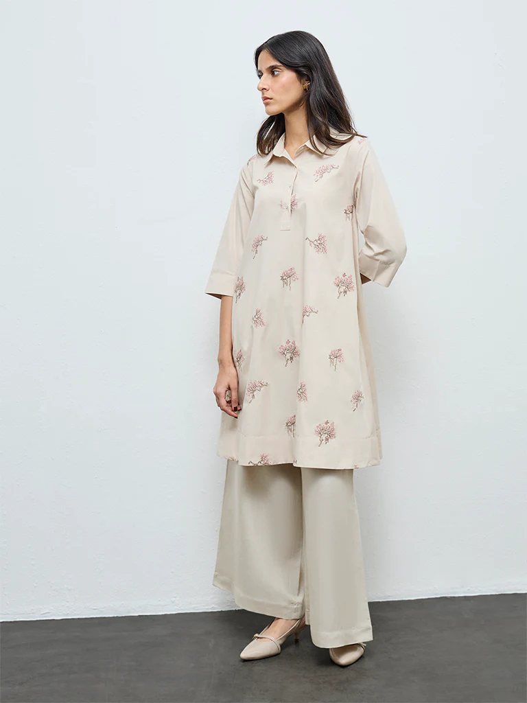 Zuba Off-White Floral Embroidered Cotton A-Line Kurta - Image 2