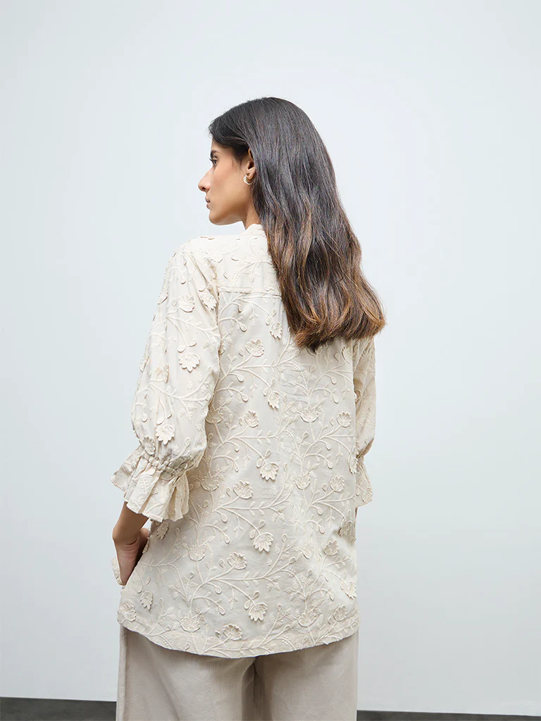 Zuba Off-White Floral Embroidered Tunic - Image 4