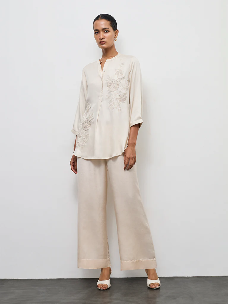 Zuba Off-White Floral Embroidered Tunic - Image 3