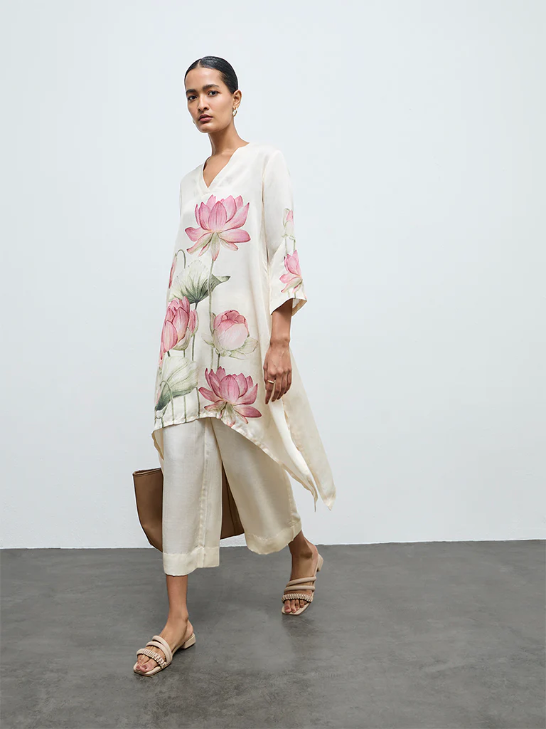 Zuba Off-White Floral Printed A-Line Kurta