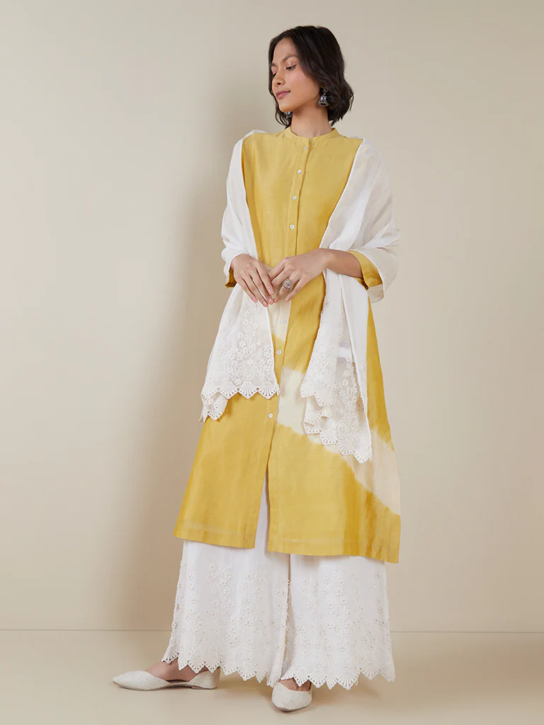Zuba Off-White Silk Blend Embroidered Cotton-Blend Stole - Image 4