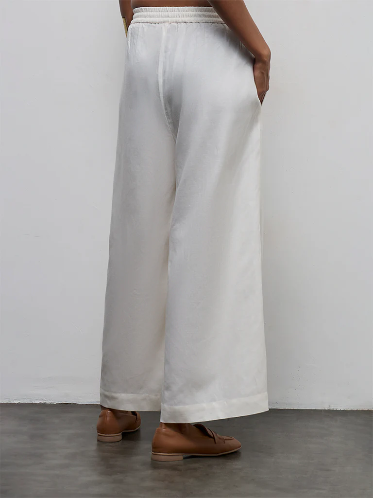 Zuba Off-White Solid Palazzos - Image 4