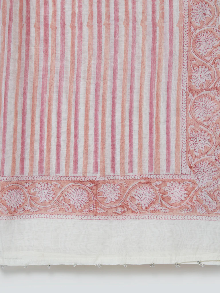 Zuba Pink Floral-Printed Cotton-Blend Stole - Image 4