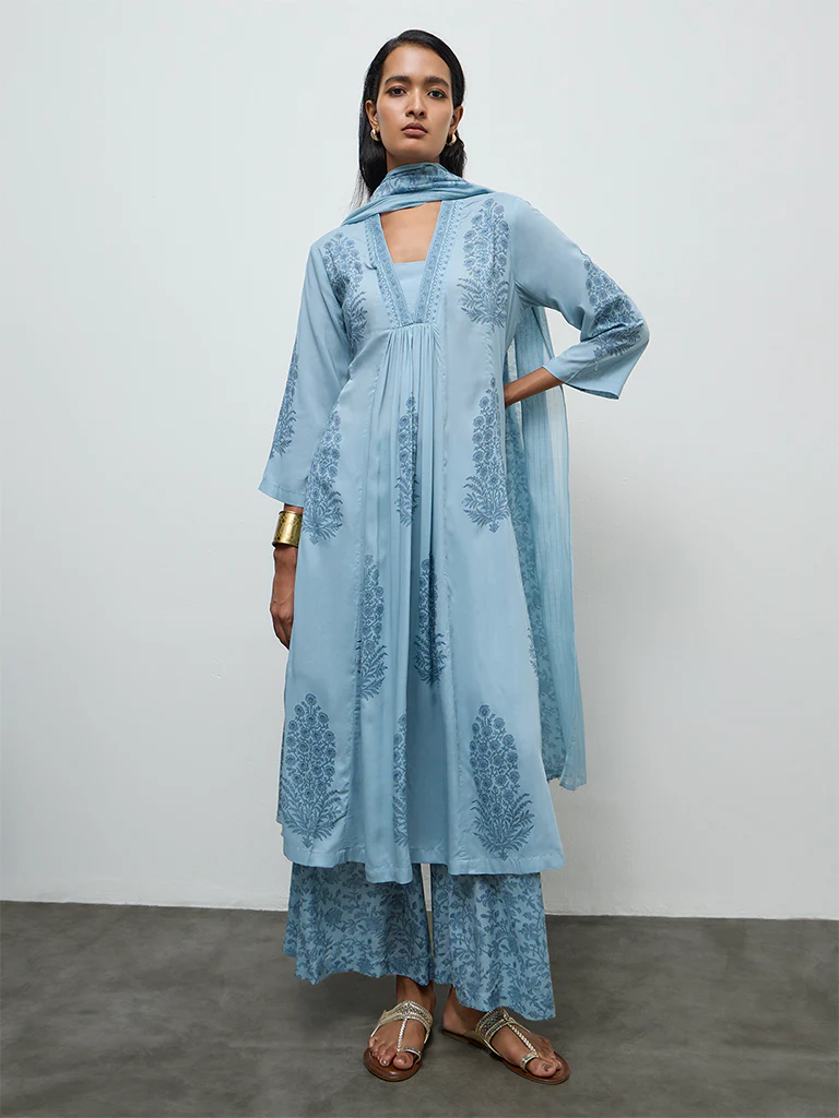 Zuba Wardrobe Blue Floral Printed A-Line Kurta - Image 2