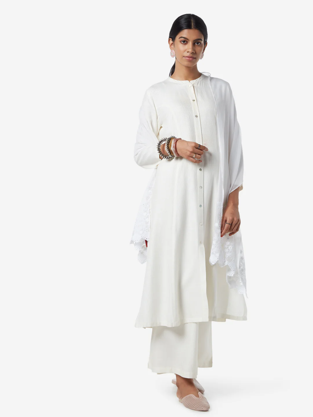 Zuba White Embroidered Cotton-Blend Stole - Image 4