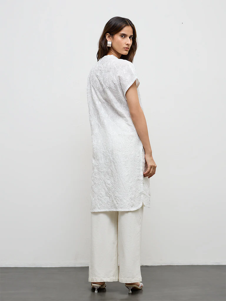 Zuba White Floral Embroidered Cotton-Blend A-Line Kurta - Image 4